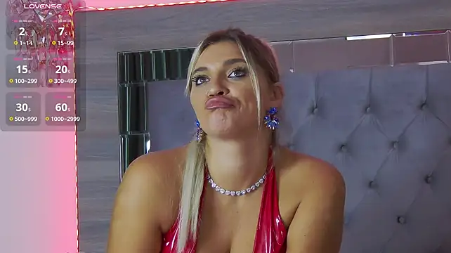 Lorehottie
