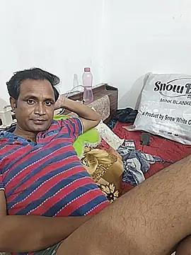 priya_couple1's live room