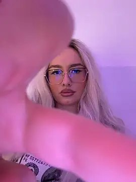 mollyxxx live cam on StripChat