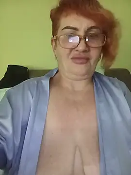 Alissa55552111 live cam on StripChat