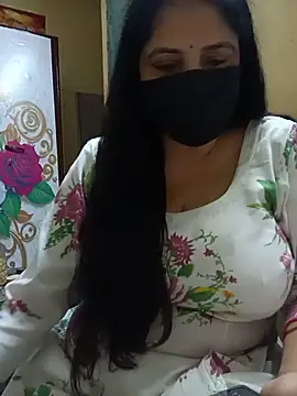 nupur_nyl live cam on StripChat
