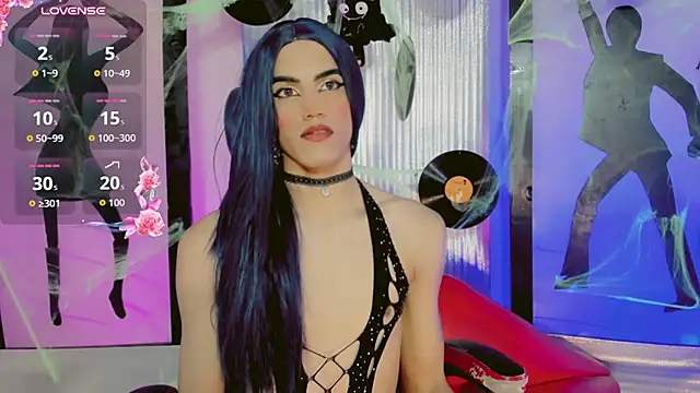 Tiffany_Velanyer live cam on StripChat