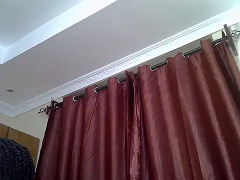 diva254_ live cam on StripChat