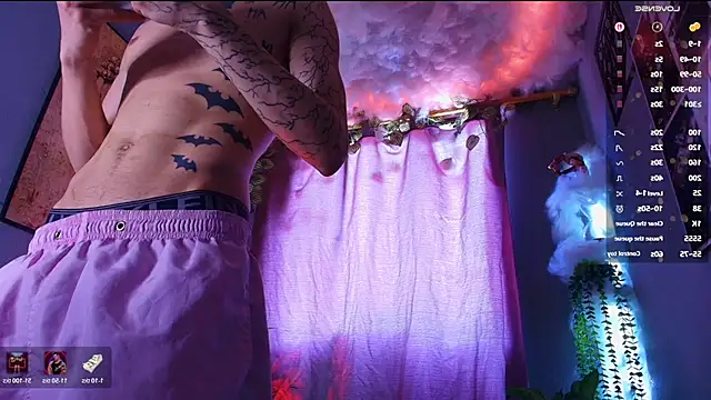 TheBatMansion live sex cam