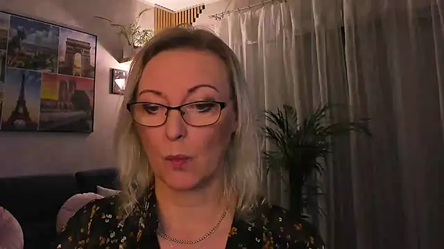 vanessa_chat