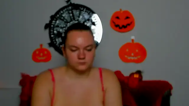 LunaArcher webcam