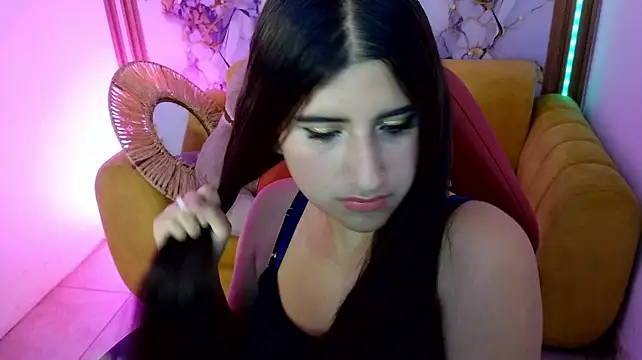 sofia_sweet_m live cam on StripChat