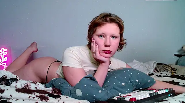 DaisyLur live cam on StripChat