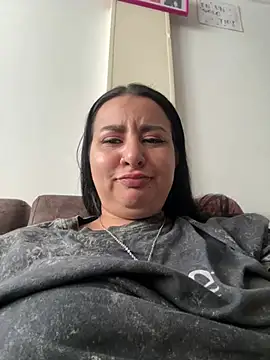 Abril_Luv live cam on StripChat