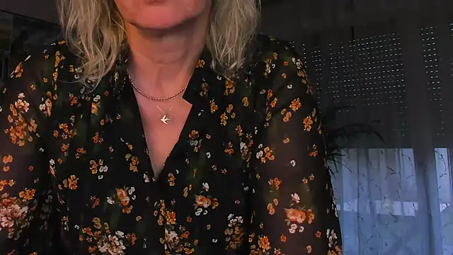 vanessa_chat
