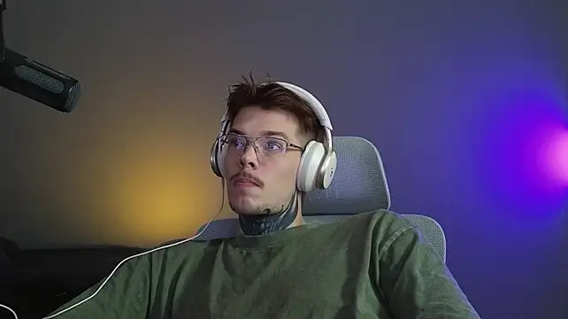 DENIS_HERE