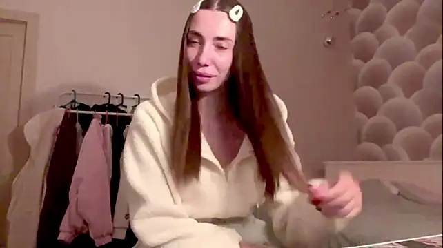 EmmalinePeitz live cam on StripChat