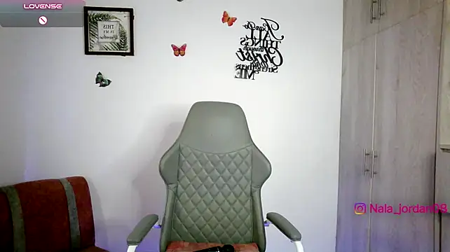 Nala_j8