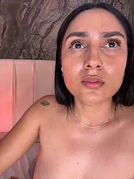 Webcam en directo de la chica lia_sofiia