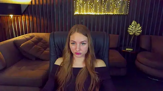 MilaAddams webcam