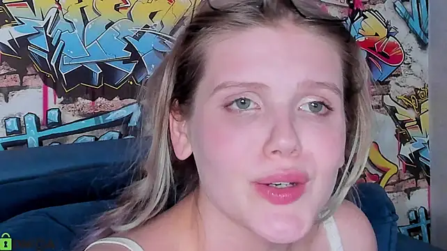 Alisa_Allison