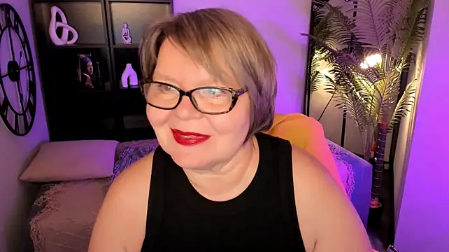 Shannonshine live cam on StripChat