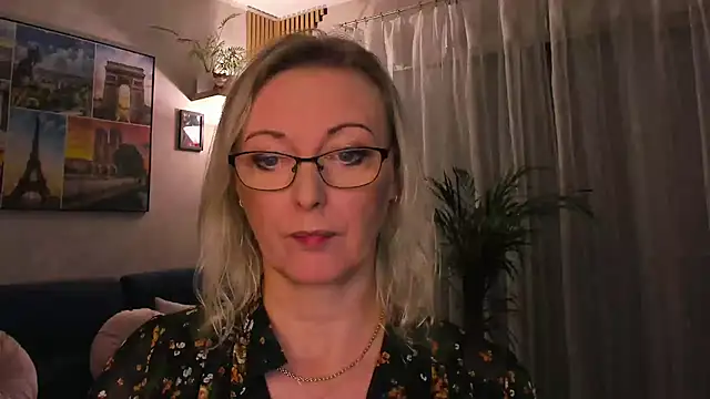 vanessa_chat