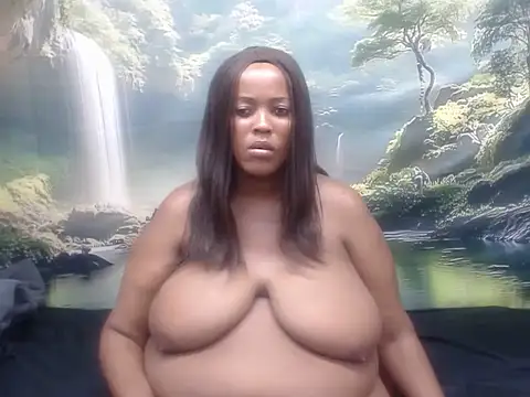 THICKnTALLXXX live cam on StripChat