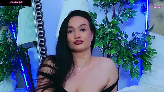 Daliya_ live cam on StripChat