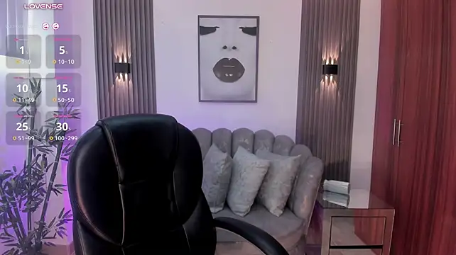 Abigaiil_Grey