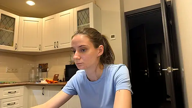 ShirleenDeming live cam on StripChat