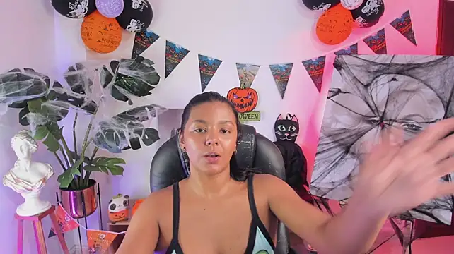 JANYLOVE__