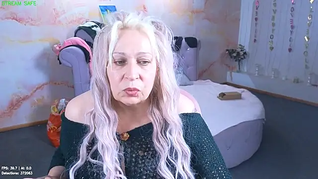Penelope_Pinky