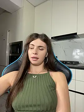 CurlyLara live sex cam
