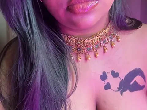 Its_cherry_magic live cam on StripChat