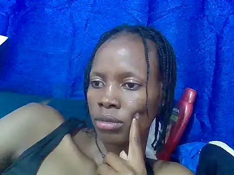 Fatu24 live cam on StripChat