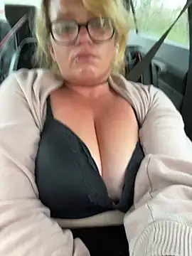 TrashleyRosebud