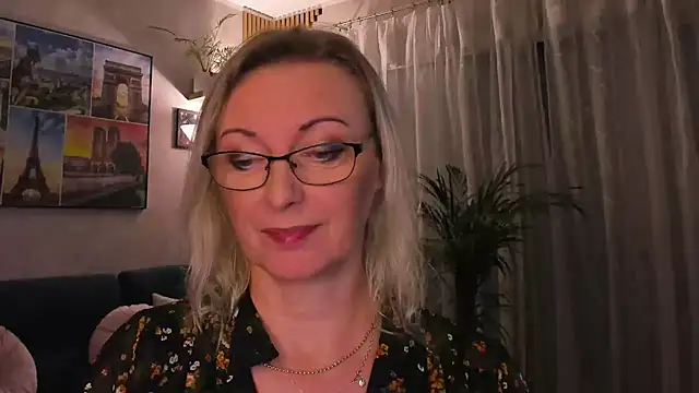 vanessa_chat live cam on StripChat