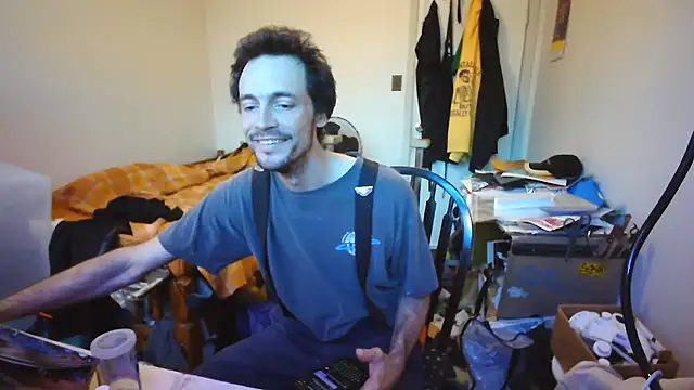 JohnnyMoves