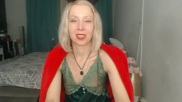 LuxuryNika