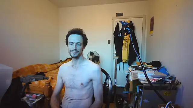 JohnnyMoves live cam on StripChat
