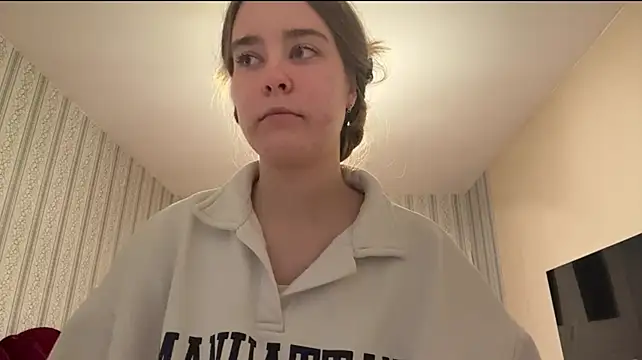 TeshaCumbass live cam on StripChat