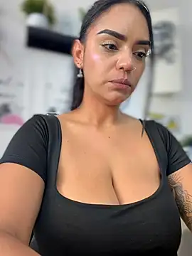 sara-77 (G young) - All naked Squirt Front My Boss🤫-TICKET