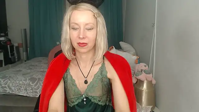 LuxuryNika