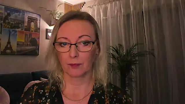 vanessa_chat