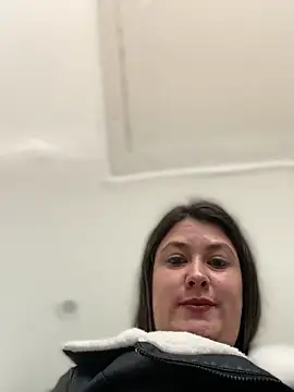 Abby-LS live cam on StripChat