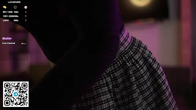 NerixalVire live cam on StripChat