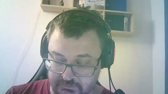 SirAbuser live cam on StripChat