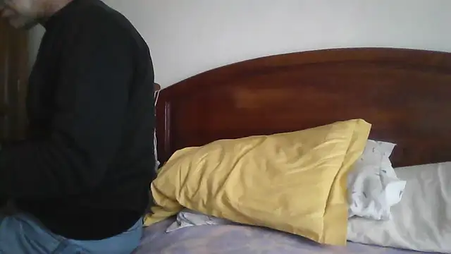Rochinha73 live cam on StripChat
