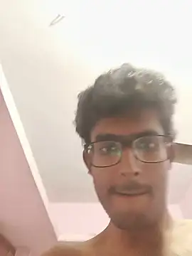 manikanda64 live cam on StripChat
