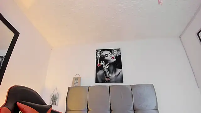 Ariel_star1 live cam on StripChat