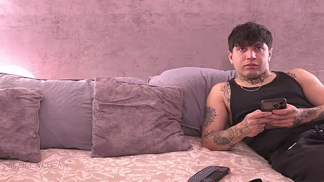 nicky_and_blake (G young) - show tits