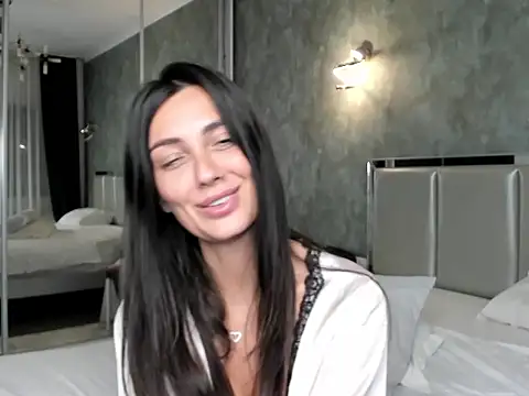 AmberCly live cam on StripChat