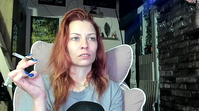karo123421 live cam on StripChat