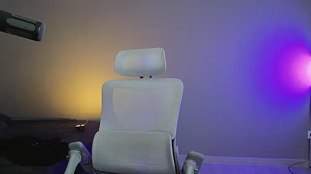 DENIS_HERE